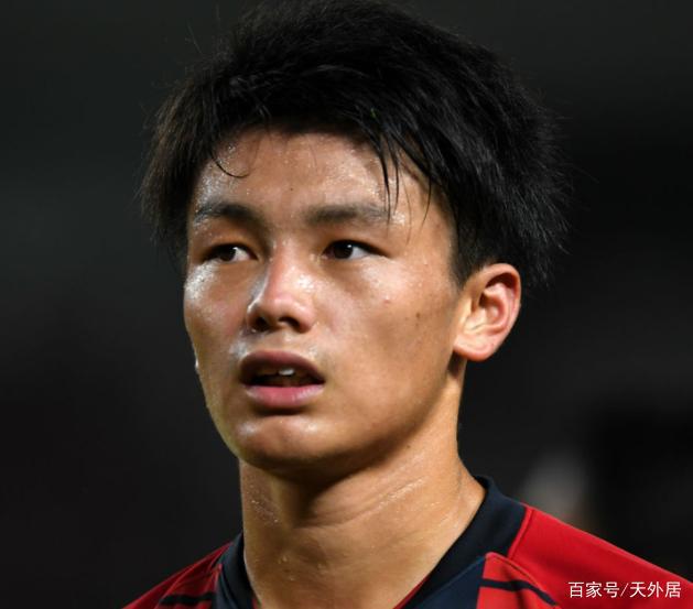 杏彩体育-包含鹿岛鹿角冲击冠军，锋线磨合进入关键期的词条