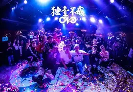 杏彩体育官网入口-金鹰特攻迎战怒海狂鲨，血洗全场，掌控节奏如行云流水