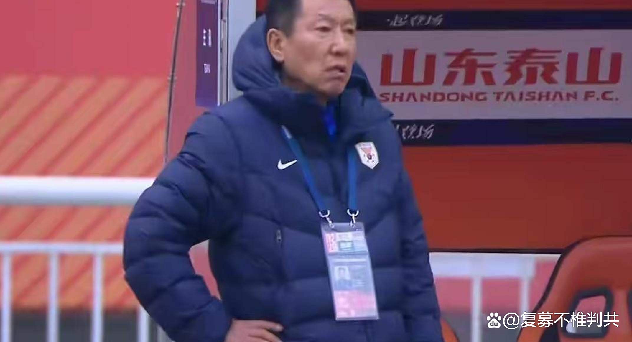 杏彩体育官方平台-关于离奇！曝泰山主帅崔康熙找不到人俱乐部想沟通没有回应的信息